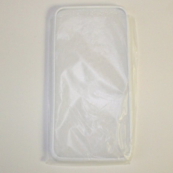 White TPU Silicone Case for iPhone 7 Plus / 8 Plus - Picture 6 of 6